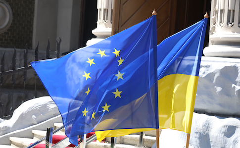 ЕС окончательно одобрил продление льготной торговли с Украиной с предохранителями